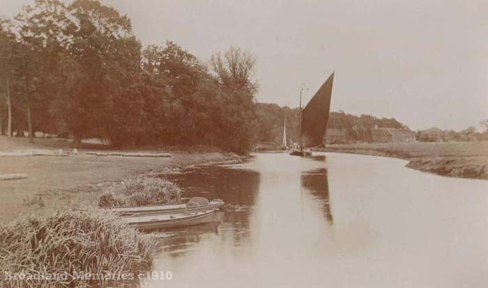 Wherry on the River Bure at Colrishall c1910