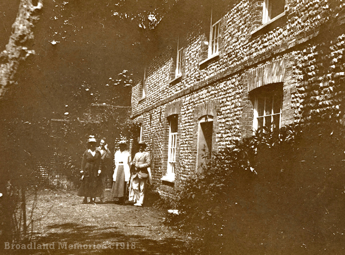 Norfolk Broads cottage c1918
