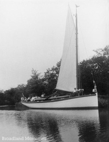 Wherry Yacht White Heather c1918