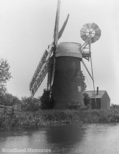 Oby Mill River Bure c1918