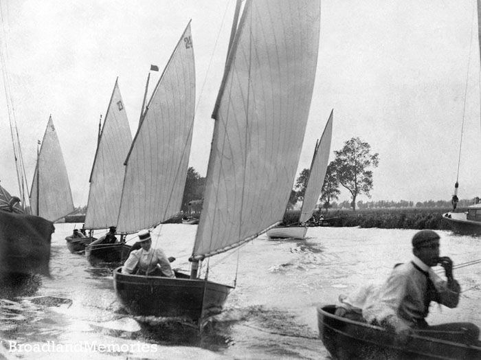 Jolly boat race at Beccles c1900