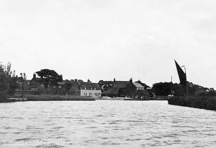 The River Bure at Stokesby c1900