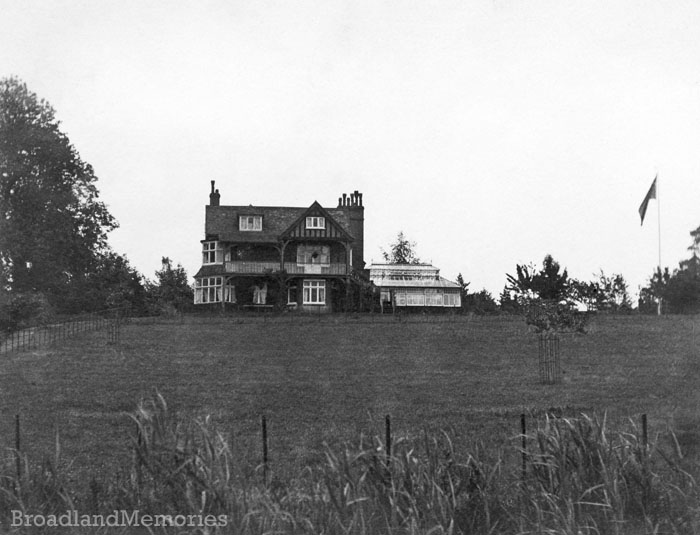 House near Wroxham c1900