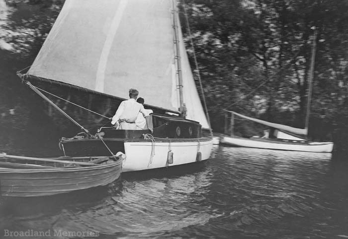 River Cruiser Radio, Norfolk Broads 1920s