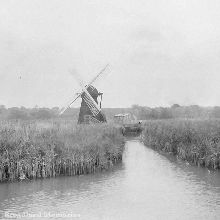 Heringfleet Smock Mill 1950s