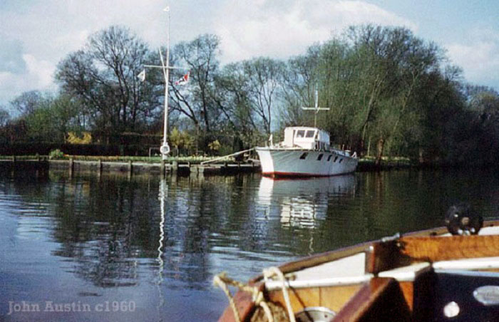 Morning Flight at Thorpe St Andrew c1960