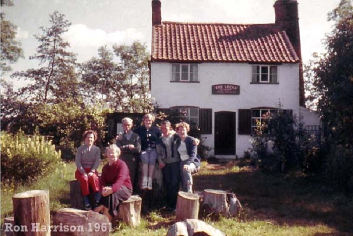 Geldeston Locks Inn 1961