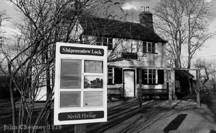 Gedleston Locks Inn 1979