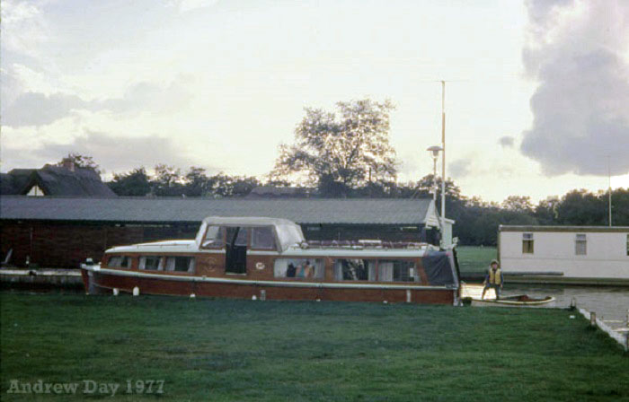 Caravelle 2 in 1977