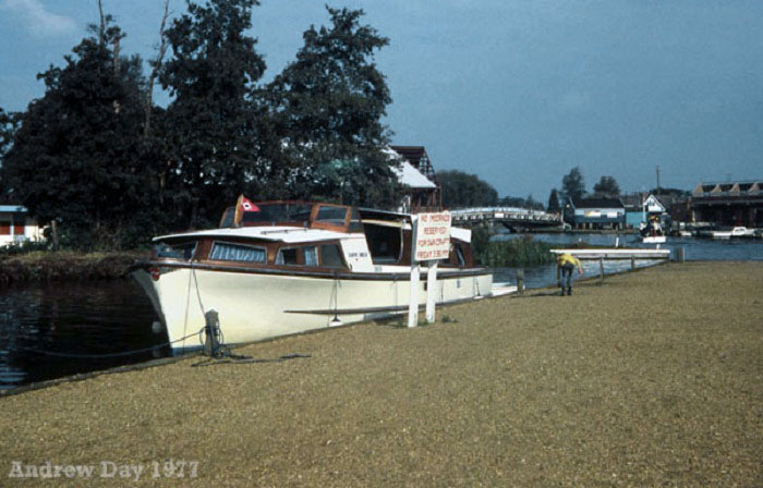 Diamond Emblem 1977