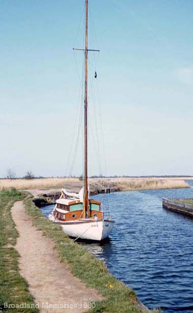 Fair Lady 3 at Horsey Staithe 1980