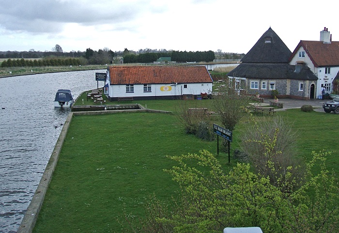 Acle Bridge Inn 2008
