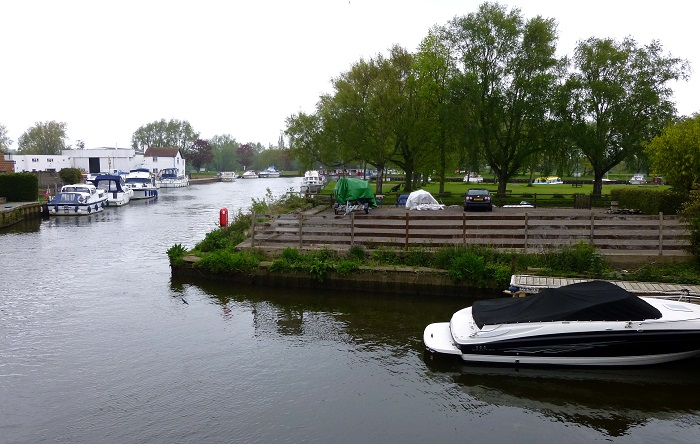 The River Waveney at Beccles 2013