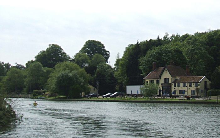 Bramerton Woods End 2010