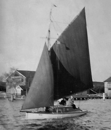 Sailing on Oulton Broad in the 1930s