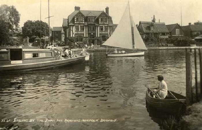 Swan Corner, Horning c1930s