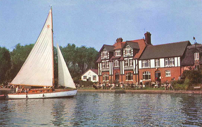 The Swan Hotel pictured c1960s/70s.
