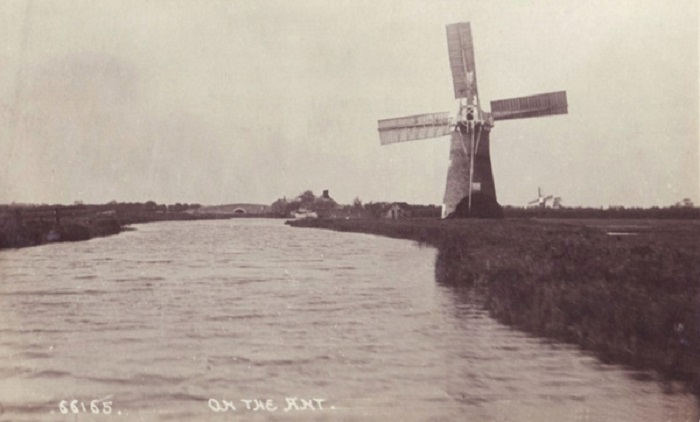 Beaumont’s Mill on the River Ant pictured c1910