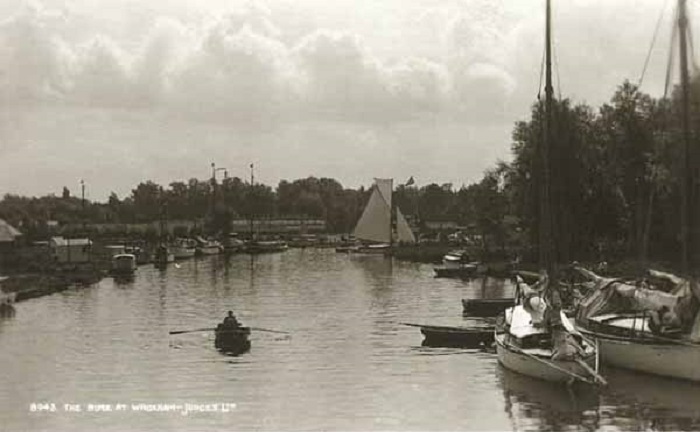 The River Bure at Wroxham c1930s/1940s