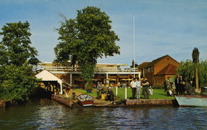 The Three Horseshoes at Hoveton/Wroxham 1960s